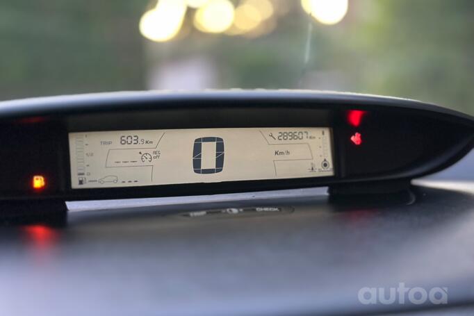 Citroen C4 1 generation Hatchback 3-doors