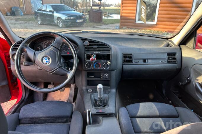 BMW 3 Series E36 Sedan