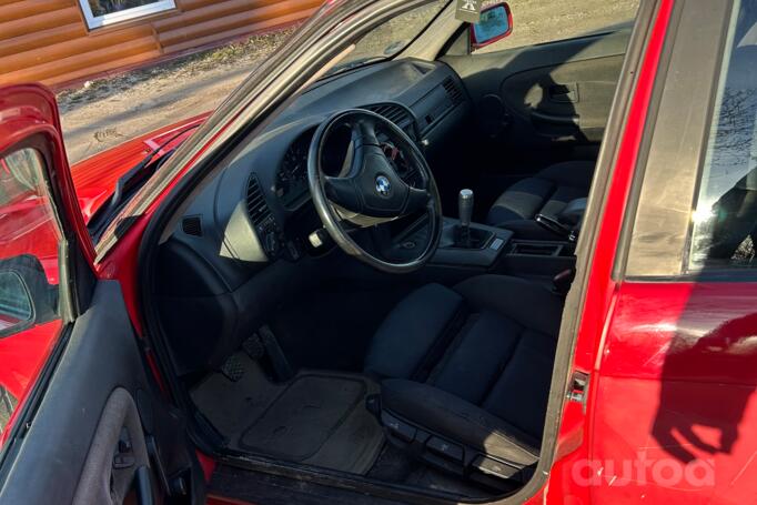 BMW 3 Series E36 Sedan