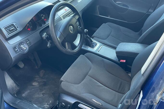 Volkswagen Passat B6 wagon 5-doors