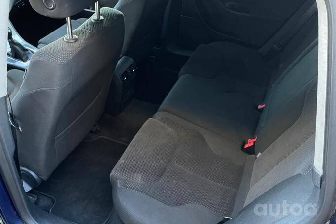 Volkswagen Passat B6 wagon 5-doors