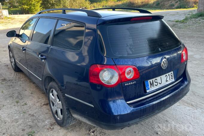 Volkswagen Passat B6 wagon 5-doors