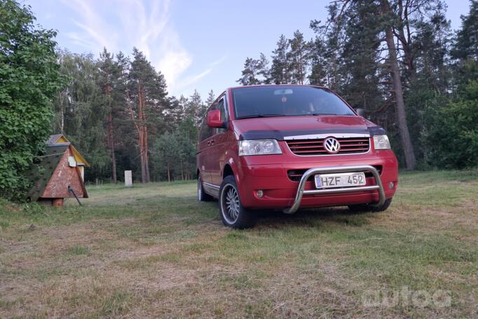 Volkswagen Multivan T5 Minivan