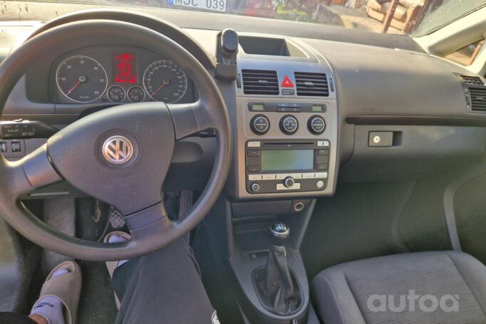 Volkswagen Touran 1 generation [restyling] Minivan 5-doors