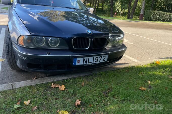BMW 5 Series E39 Sedan 4-doors