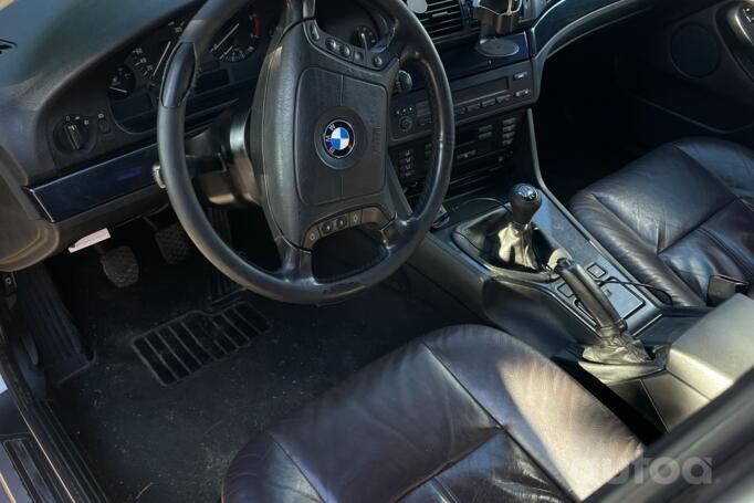 BMW 5 Series E39 Sedan 4-doors