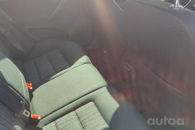 Skoda Octavia 2 generation [restyling] Combi wagon 5-doors