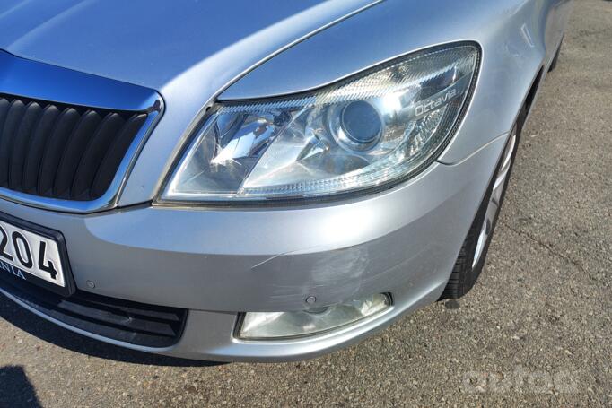 Skoda Octavia 2 generation [restyling] Combi wagon 5-doors