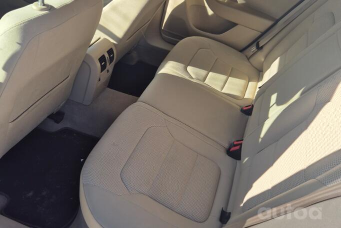 Volkswagen Passat B7 Variant wagon 5-doors