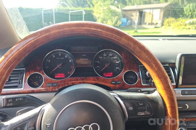 Audi A8 D3/4E [restyling] Sedan 4-doors