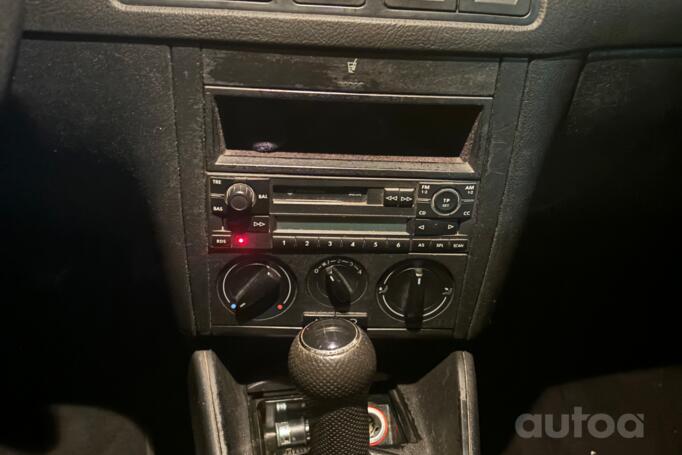 Volkswagen Golf 4 generation Hatchback 3-doors