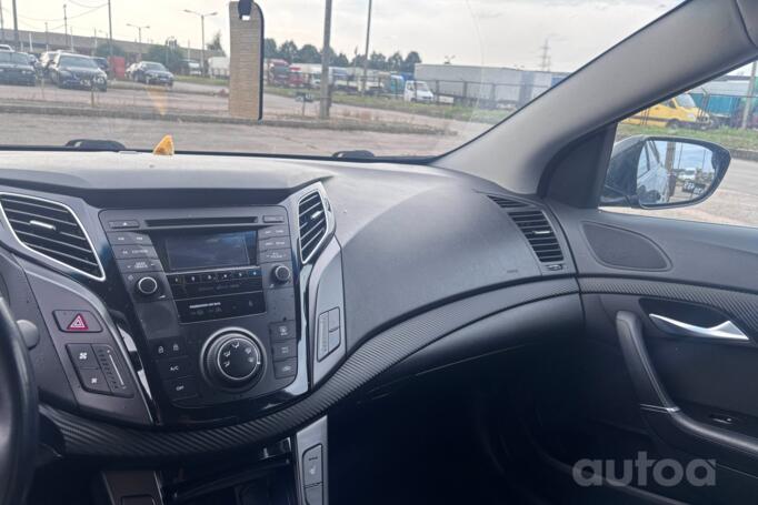Hyundai i40 VF Sedan