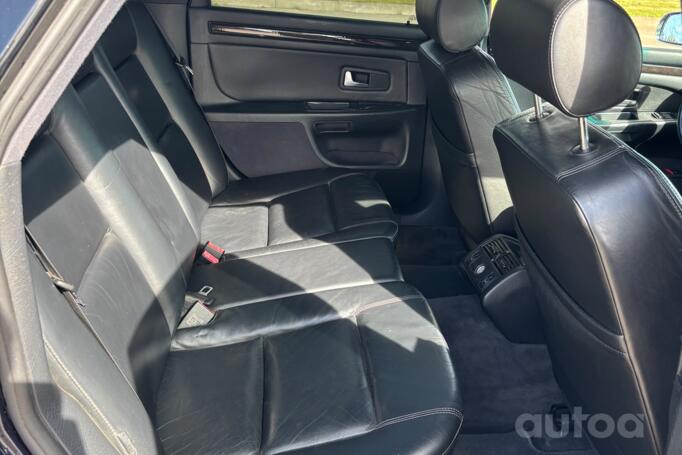 Audi S8 D2 Sedan