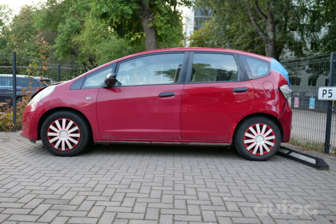 Honda Jazz 2 generation [restyling] Hatchback 5-doors