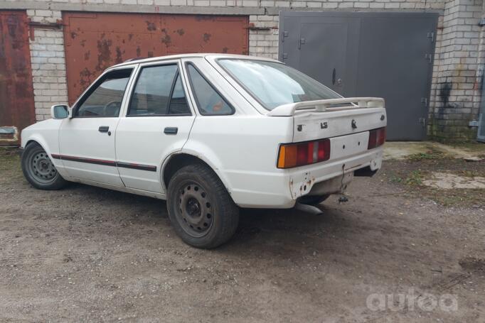 Ford Escort 4 generation Hatchback 5-doors