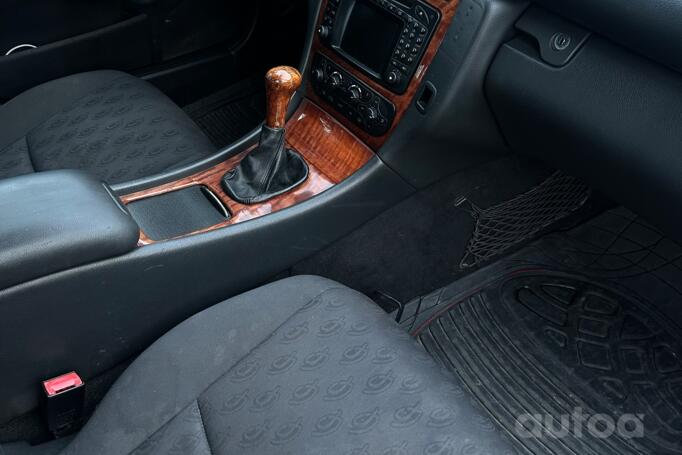Mercedes-Benz C-Class W203/S203/CL203 wagon 5-doors