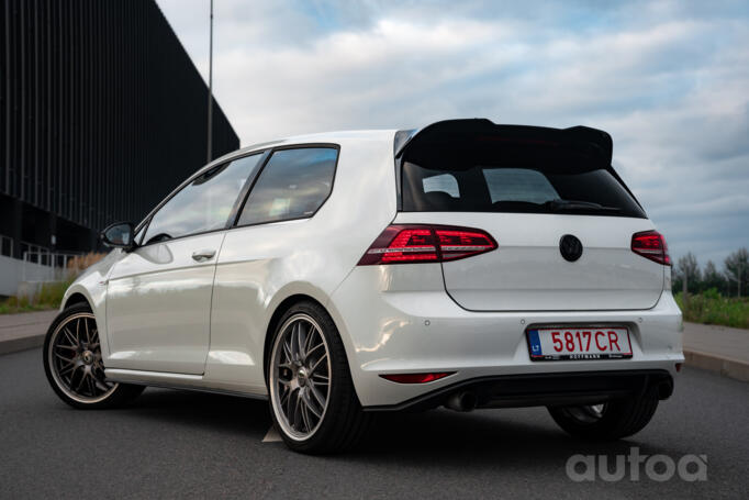 Volkswagen Golf GTI 7 generation