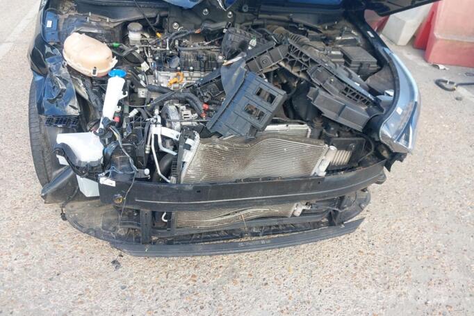 Hyundai i20 2 generation [restyling]