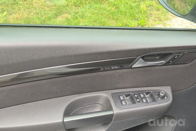 SEAT Alhambra 2 generation [restyling]