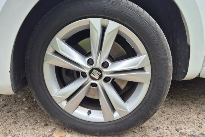 SEAT Alhambra 2 generation [restyling]