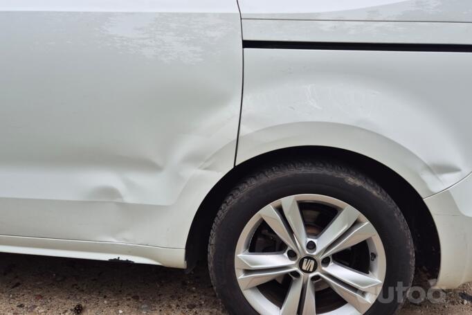 SEAT Alhambra 2 generation [restyling]