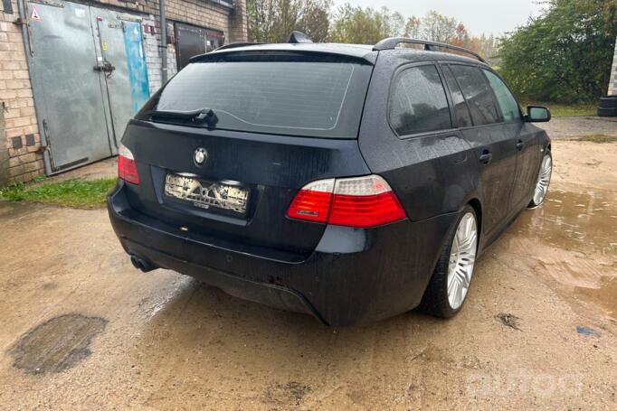 BMW 5 Series E60/E61 Touring wagon