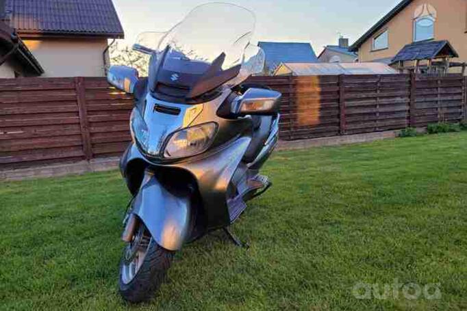 Suzuki Burgman