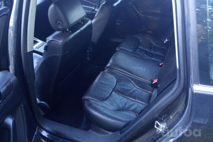 Volkswagen Passat B6 wagon 5-doors
