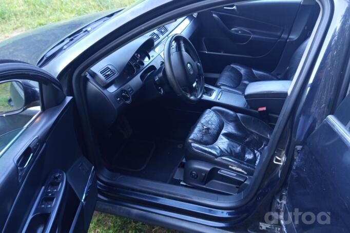 Volkswagen Passat B6 wagon 5-doors