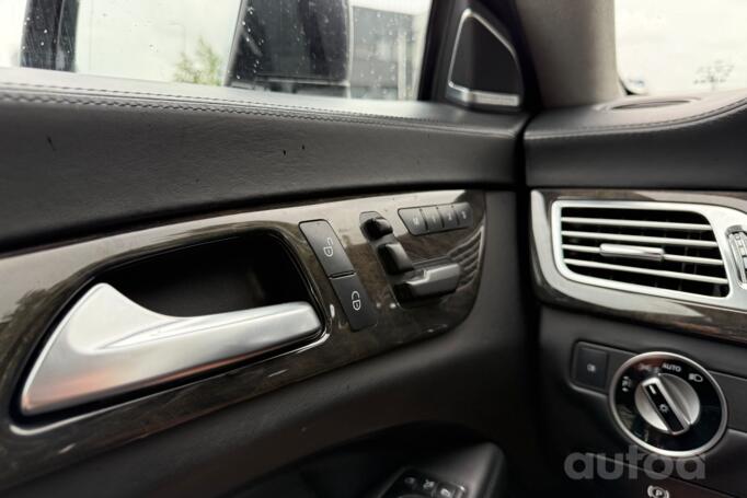 Mercedes-Benz CLS-Class C218/X218 AMG Shooting Brake wagon 5-doors