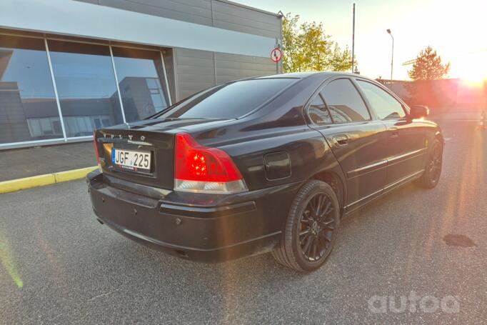 Volvo S60 1 generation [restyling] Sedan