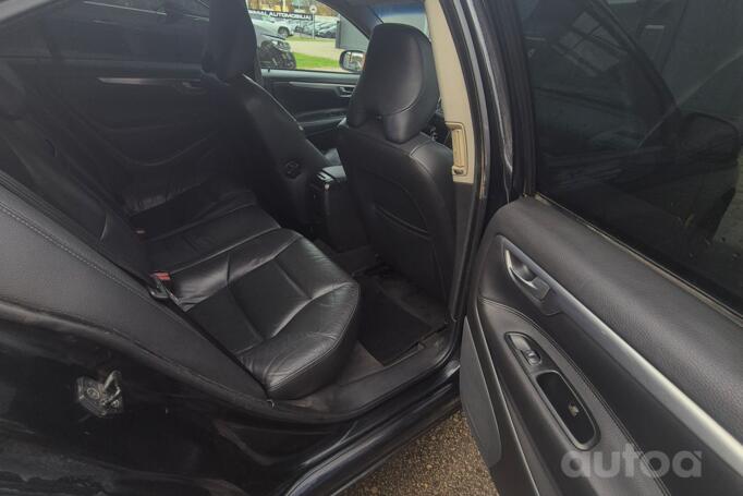 Volvo S60 1 generation [restyling] Sedan