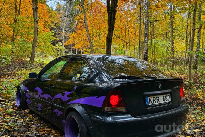 BMW 3 Series E46 [restyling] Compact hatchback