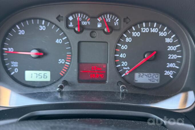 Volkswagen Golf 4 generation wagon