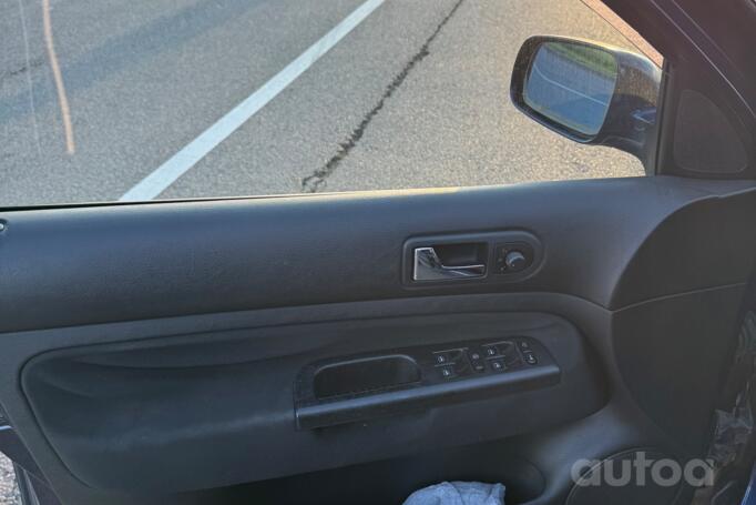 Volkswagen Golf 4 generation wagon
