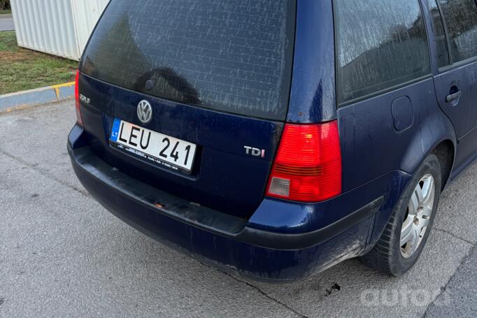 Volkswagen Golf 4 generation wagon