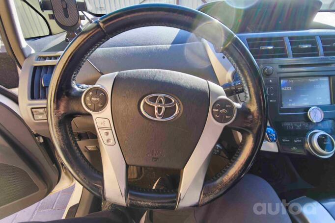 Toyota Prius Plus