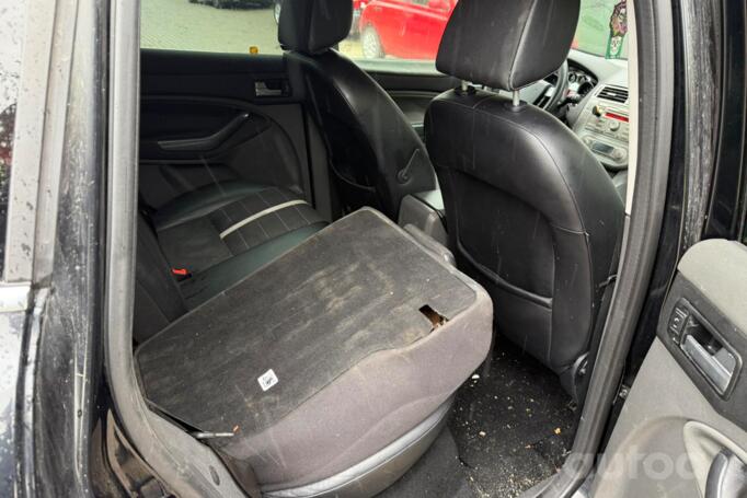 Ford Kuga 1 generation Crossover