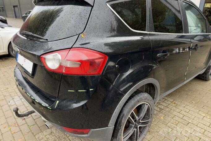 Ford Kuga 1 generation Crossover