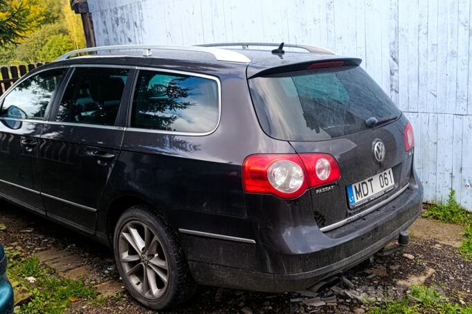 Volkswagen Passat B6 wagon 5-doors