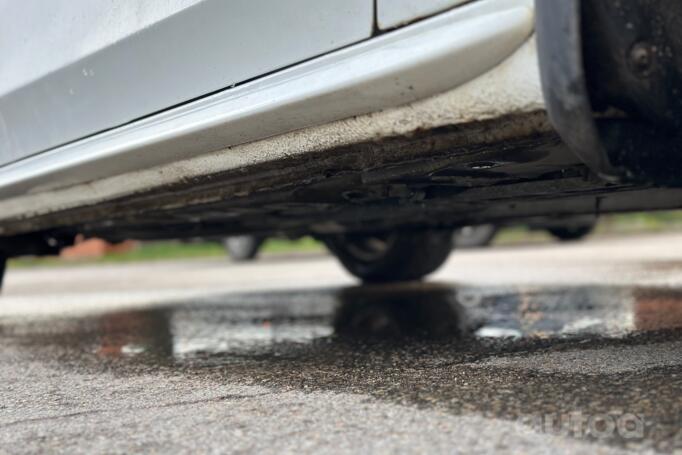 Audi A4 B8/8K Sedan 4-doors