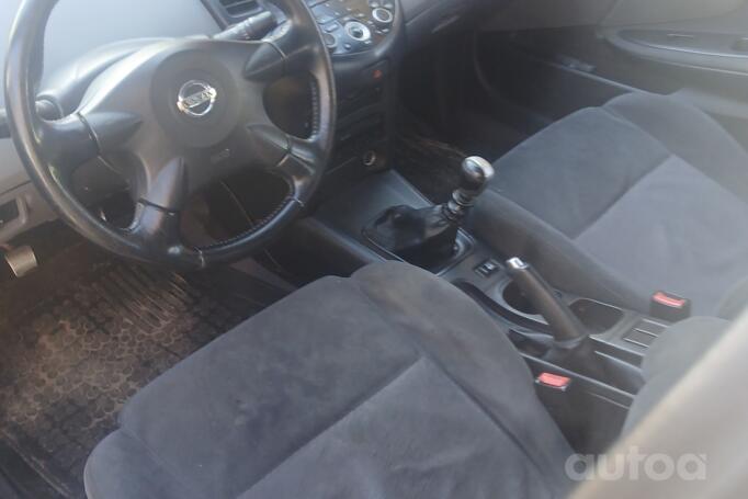Nissan Primera P12 Sedan 4-doors