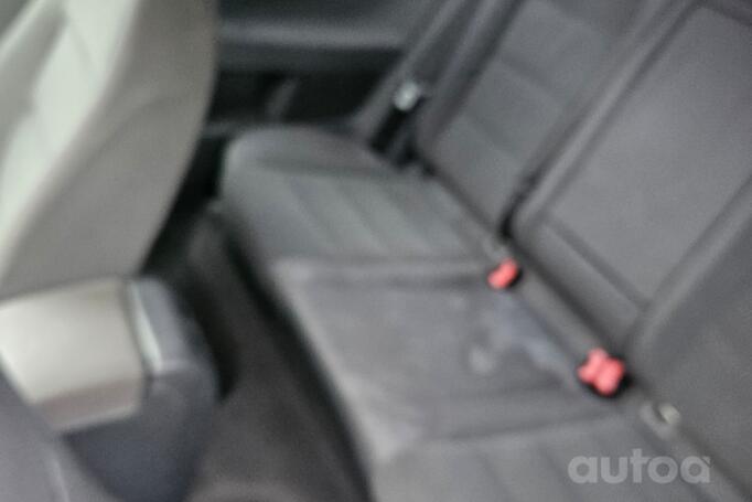 Volkswagen Golf 5 generation Hatchback 3-doors