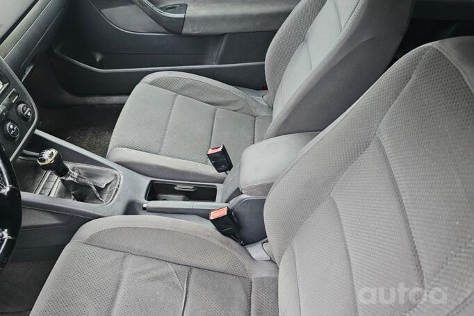 Volkswagen Golf 5 generation Hatchback 3-doors