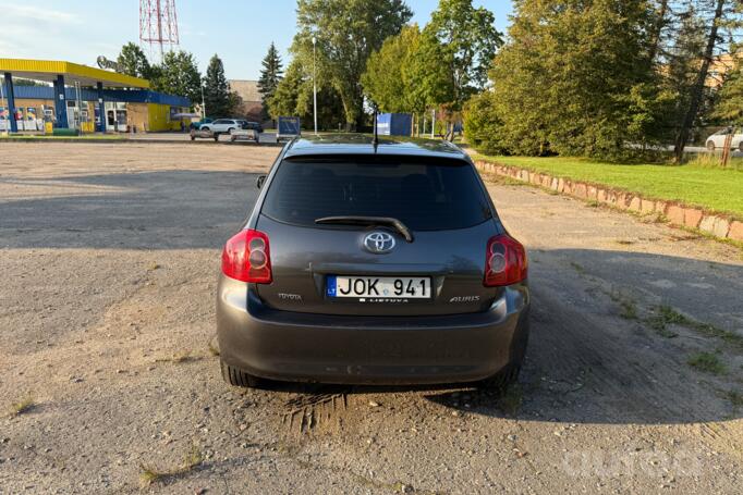 Toyota Auris 1 generation Hatchback 5-doors
