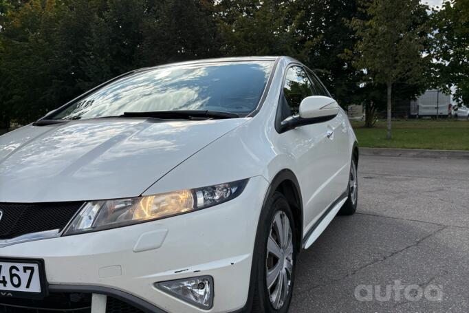 Honda Civic 8 generation [2th restyling] Hatchback 5-doors