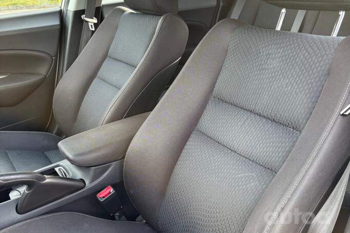 Honda Civic 8 generation [2th restyling] Hatchback 5-doors