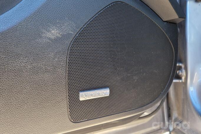 Opel Insignia A Sports Tourer wagon 5-doors