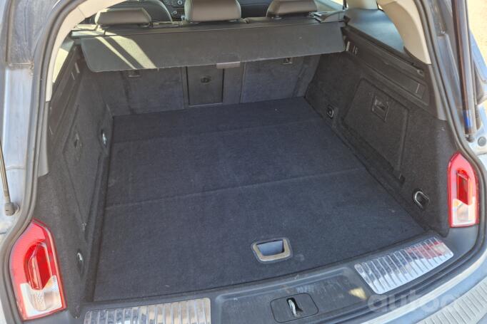 Opel Insignia A Sports Tourer wagon 5-doors