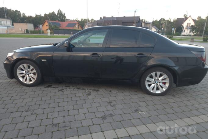 BMW 5 Series E60/E61 Sedan